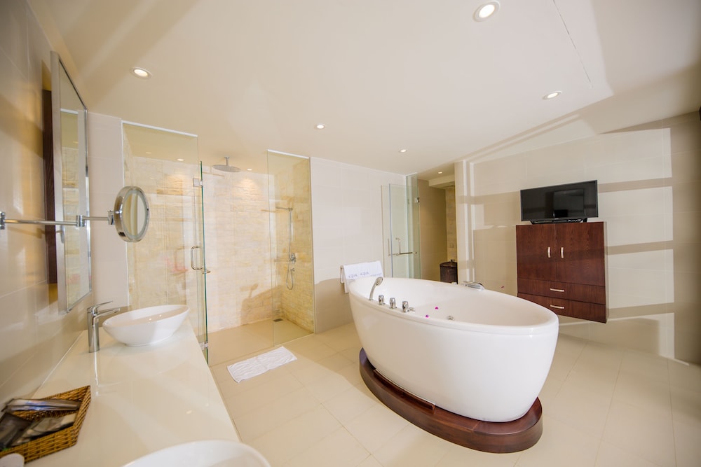 Acqua Villa Nha Trang