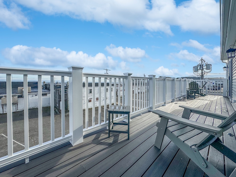 Ocean Air Suites - Property Image 32