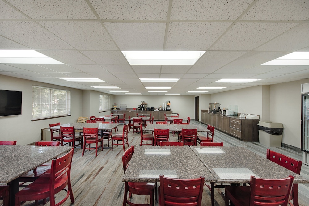Mccall Vacations - Third Street Inn - Property Image 13