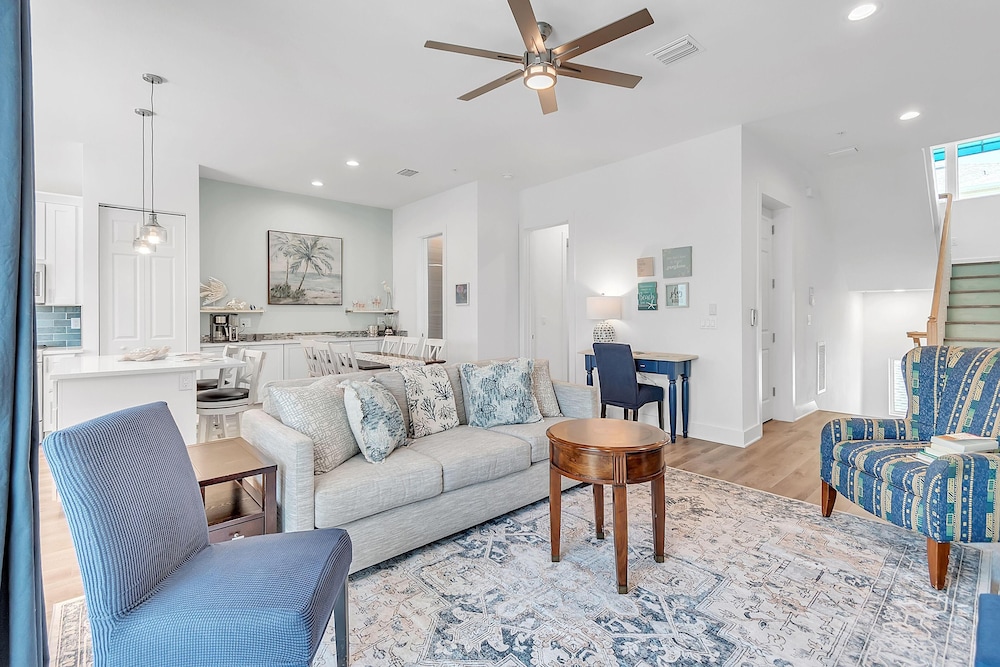 Azul Townhomes B3