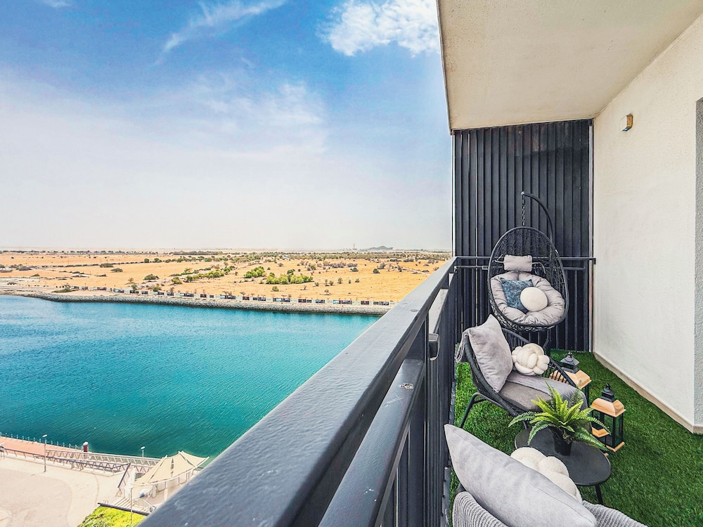 Waters Edge Yas Island by Ferrari World