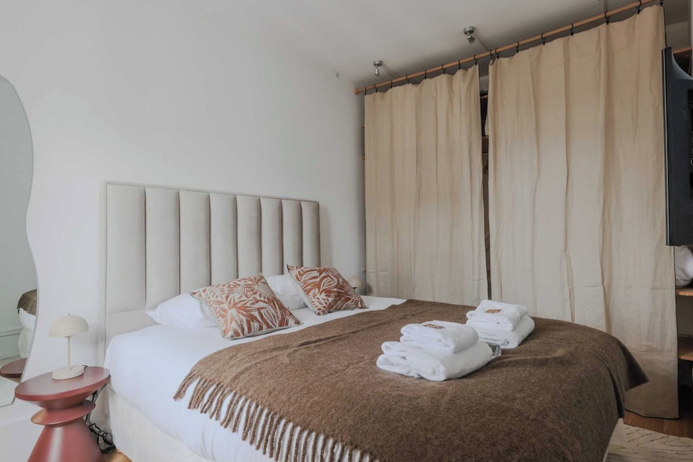 Quiet Apartment -1br/4p - Neuilly-sur-seine view 3