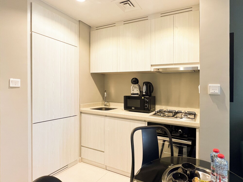 Zada Tower - 1 BR Apartment photo 5