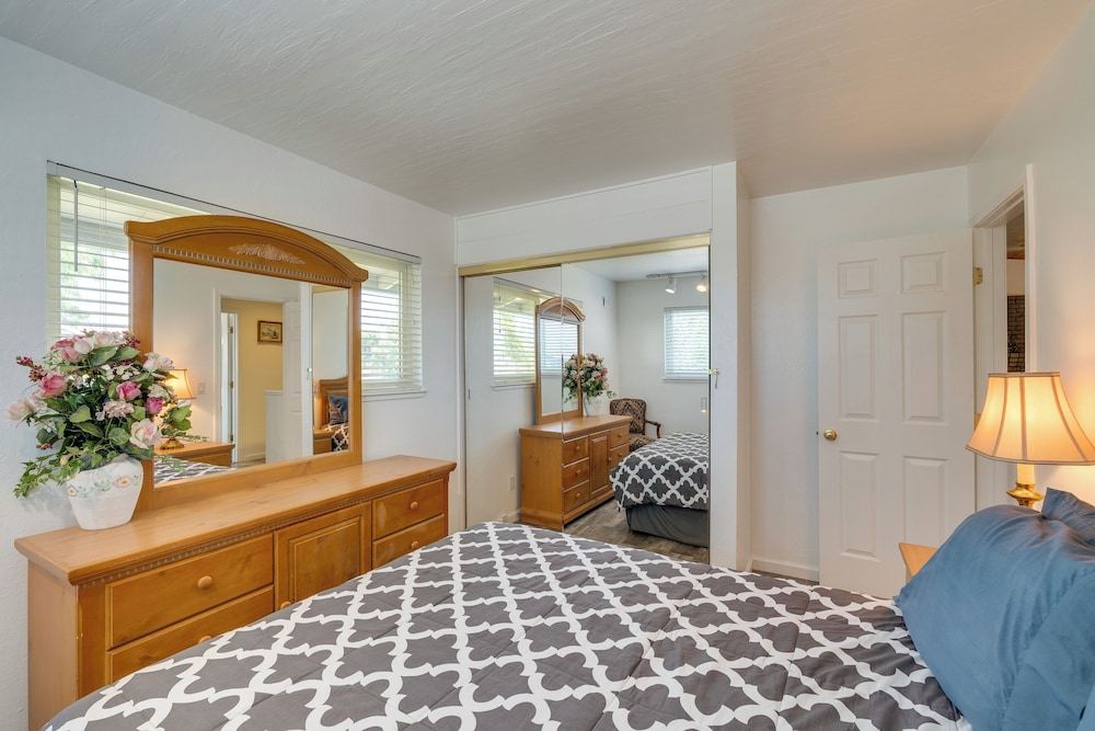 Waterfront Bethel Island Home w/ Dock & Slip view 4