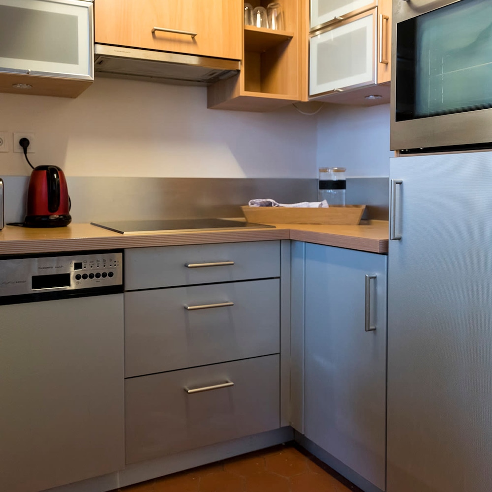 Sunny Dussoubs I Unique 1-br Loft in Montorgueil