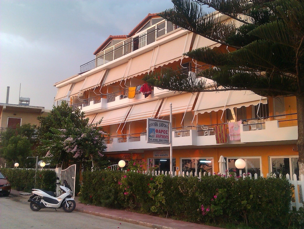 Faros Apartments
