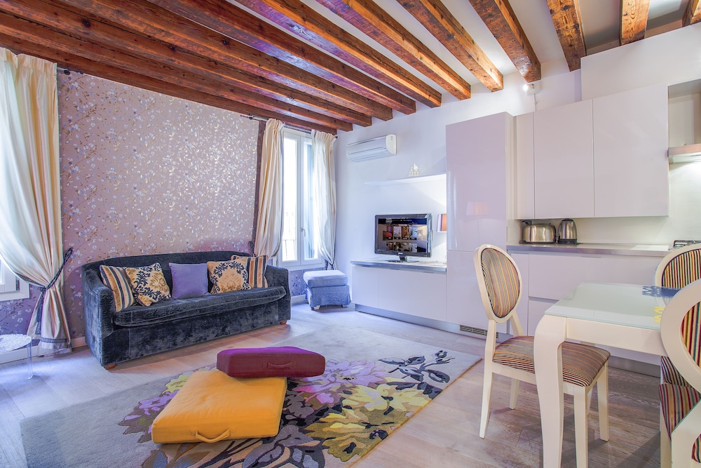 Venice Dream House Mercerie