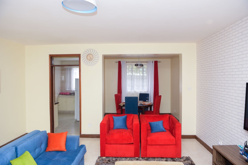 Cozy and Furnished 1 Bedroom Apartment