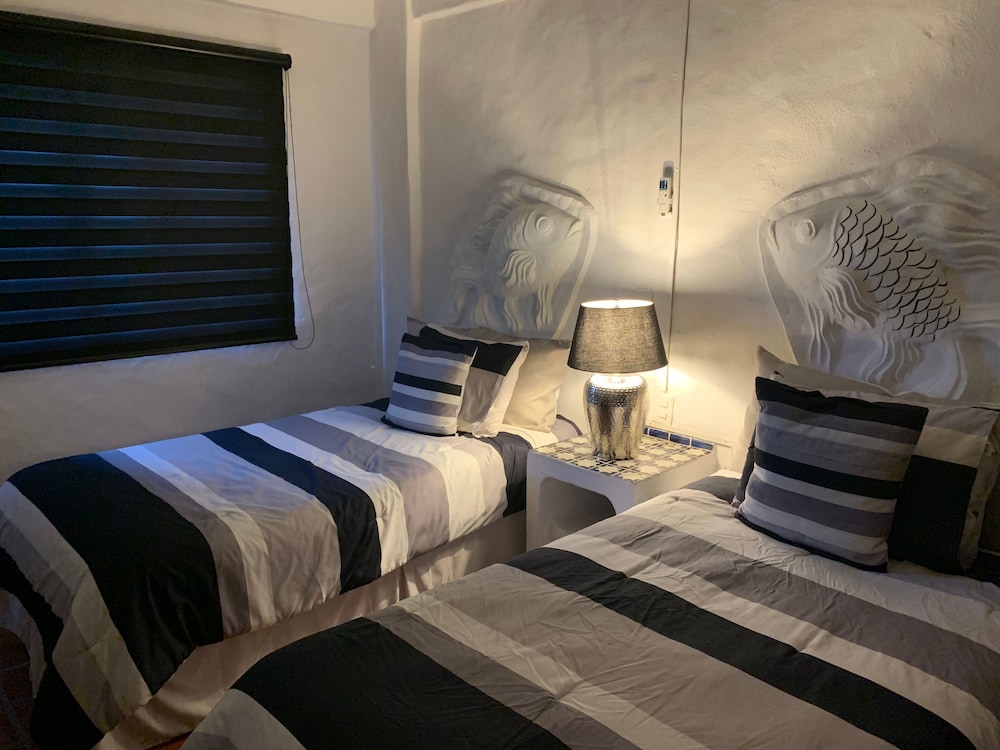 Sunny Apartment In The Heart of the Exclusive Marina Vallarta view 3