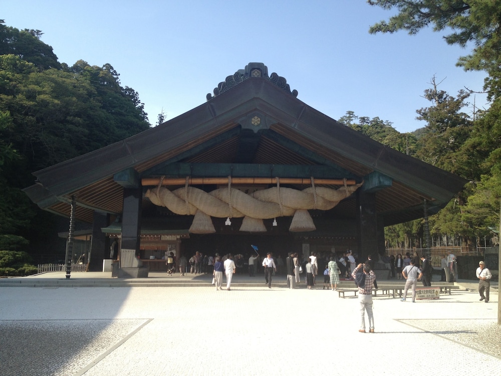 Yuzuriha