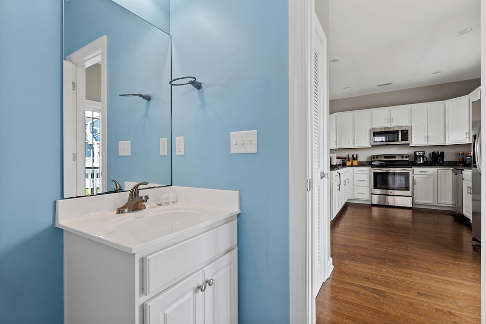 Palm Beach North by Topsail Realty