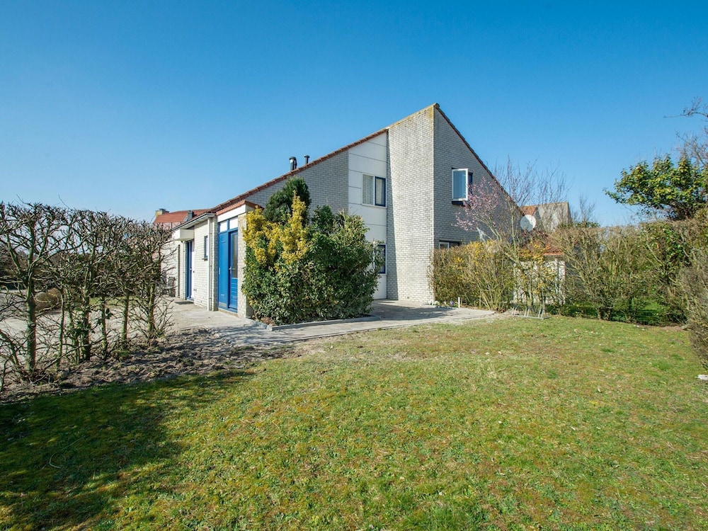Charming Villa Near Sandy Beach view 2