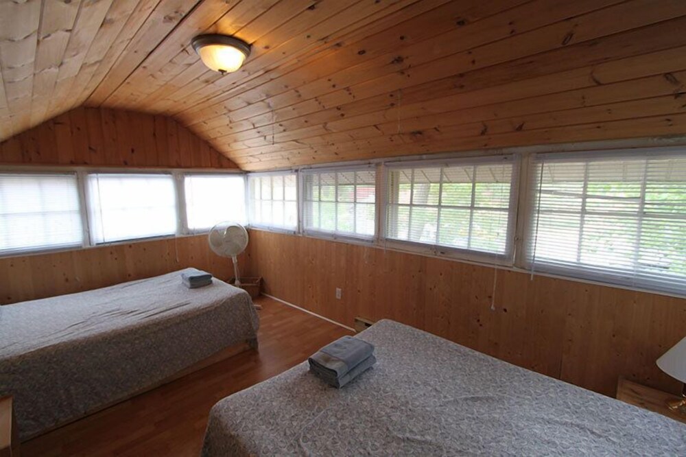 Riverview Cottages
