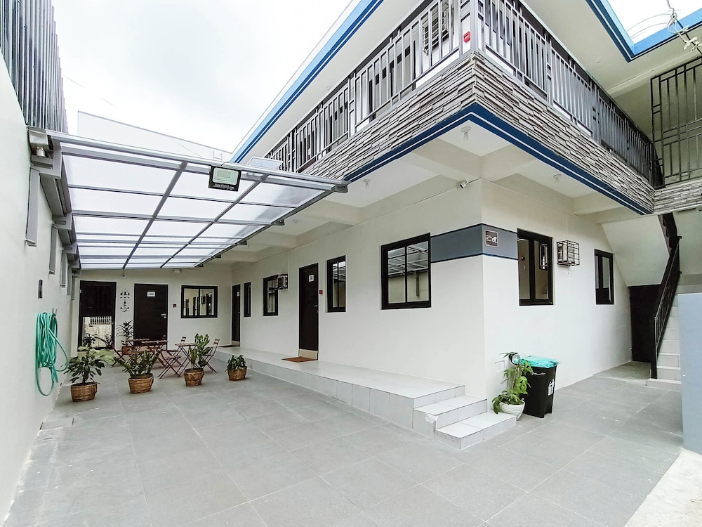 Manzil Anilao Cosy 2 Bedroom Apartment U5