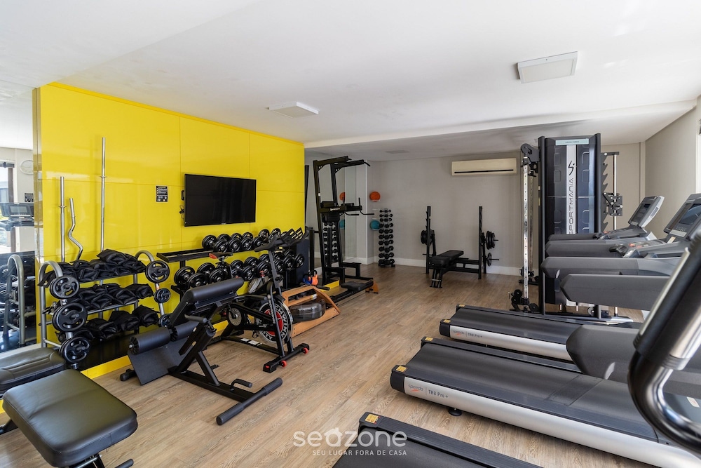 Full Apartment With Amazing View! Lrc0703