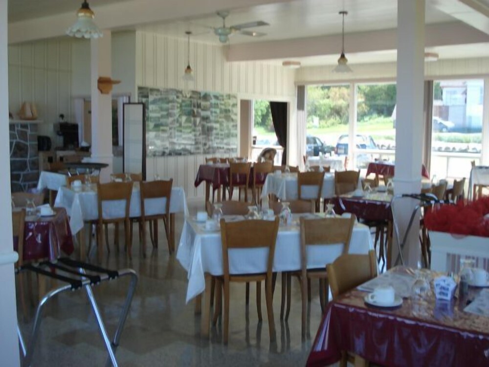 Hôtel du Rocher