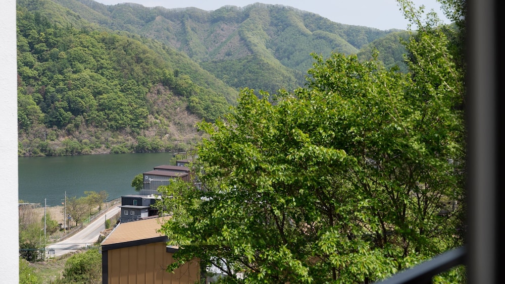 Gapyeong Laonjena Pool Villa