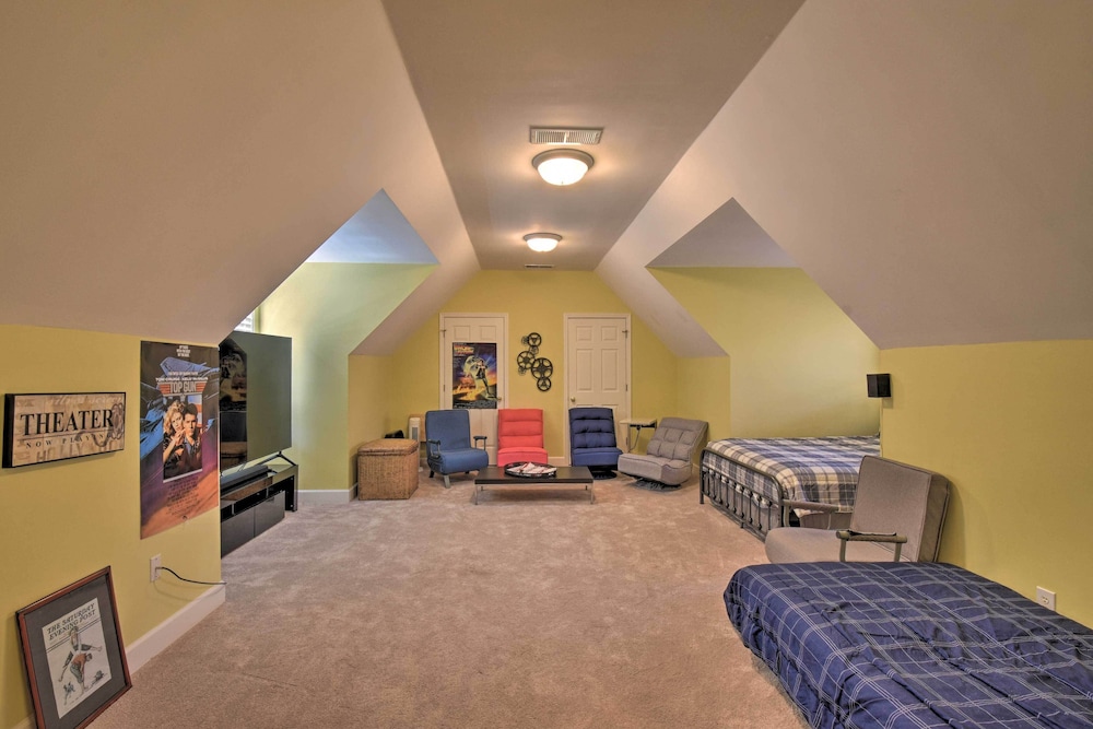 Beautiful Bent Tree Apt w/ Community Perks!