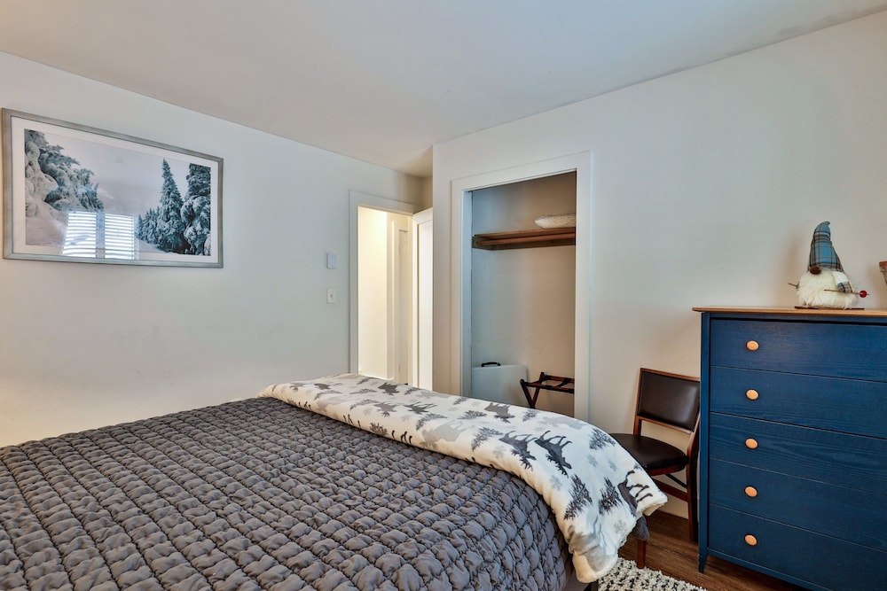 The Powder House 4 Bedroom Home