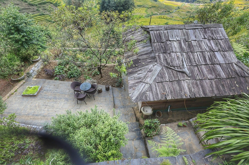 Eco Farmer House - Muong Hoa Valley, Sapa view 3