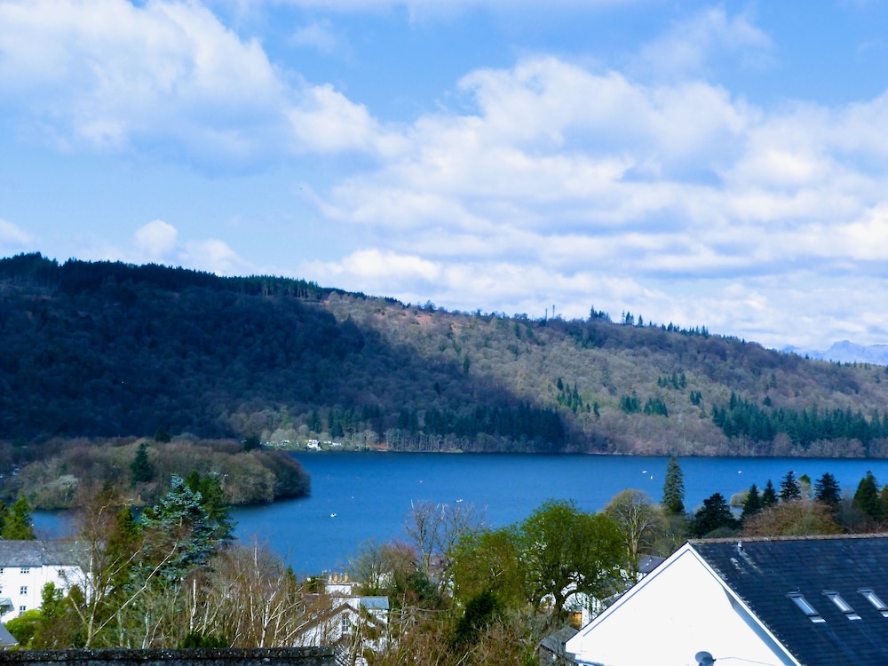 Blenheim Lodge