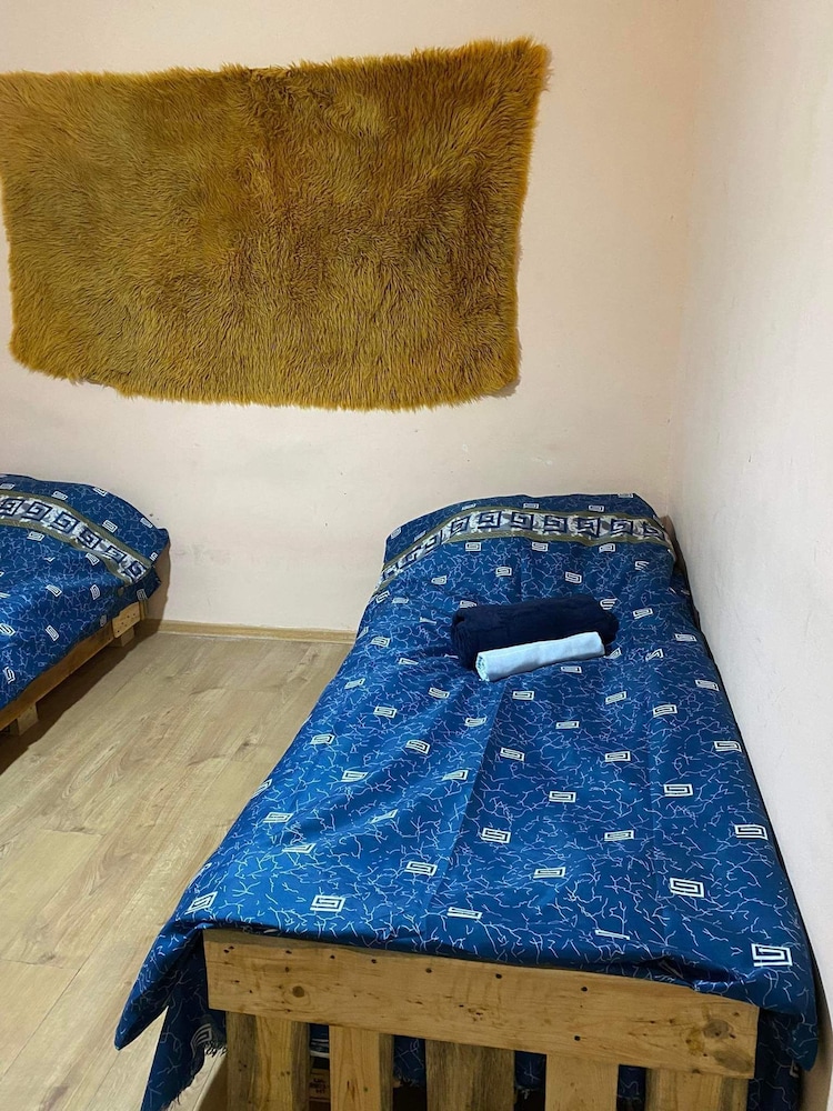 Guest house in mtawminda view 3