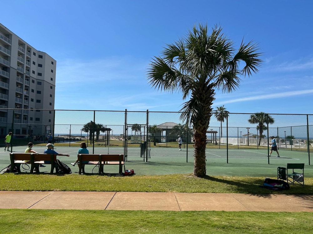 Plantation Palms 6103