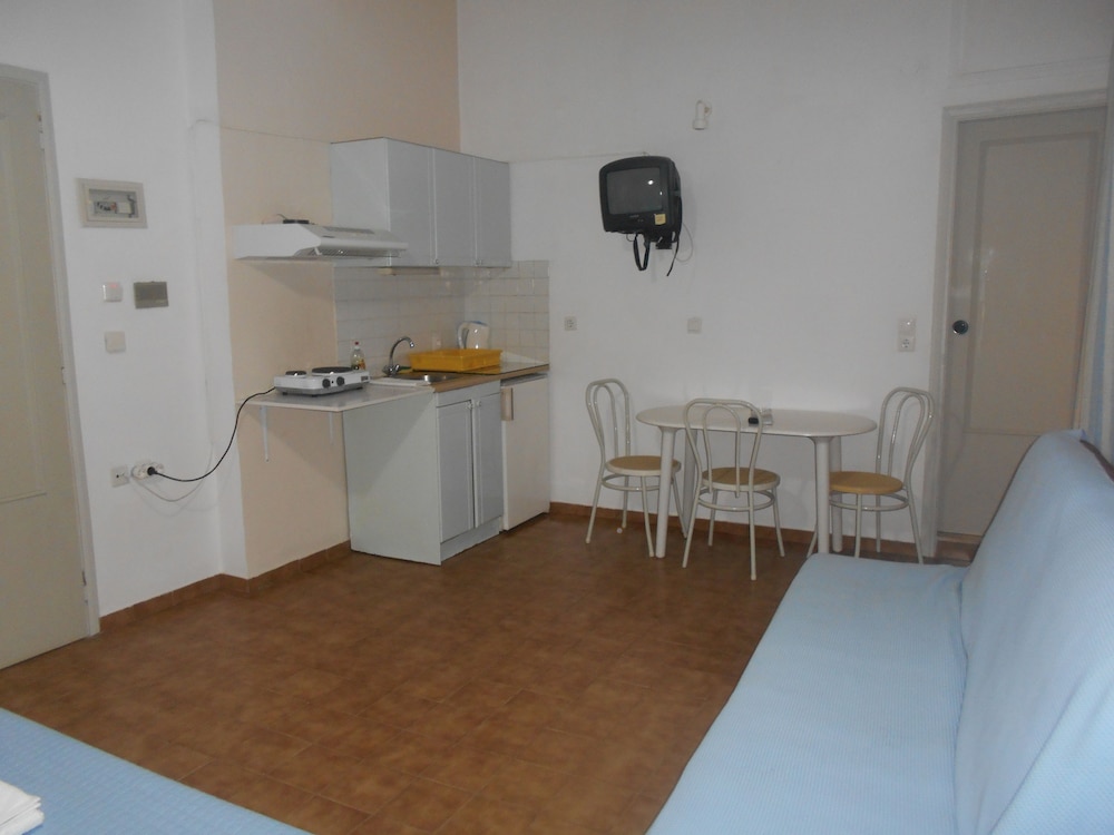 Ilona Apartments