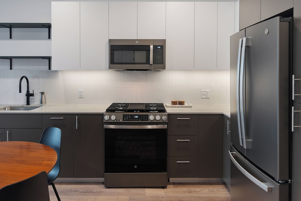 Luxury Apartments by Hyatus at Boston Everett