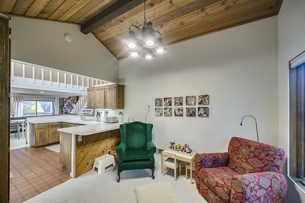 Teleidoscope Retreat - Property Image 10