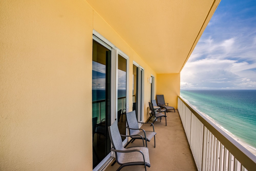 Calypso Beach Resort by Panhandle Getaways
