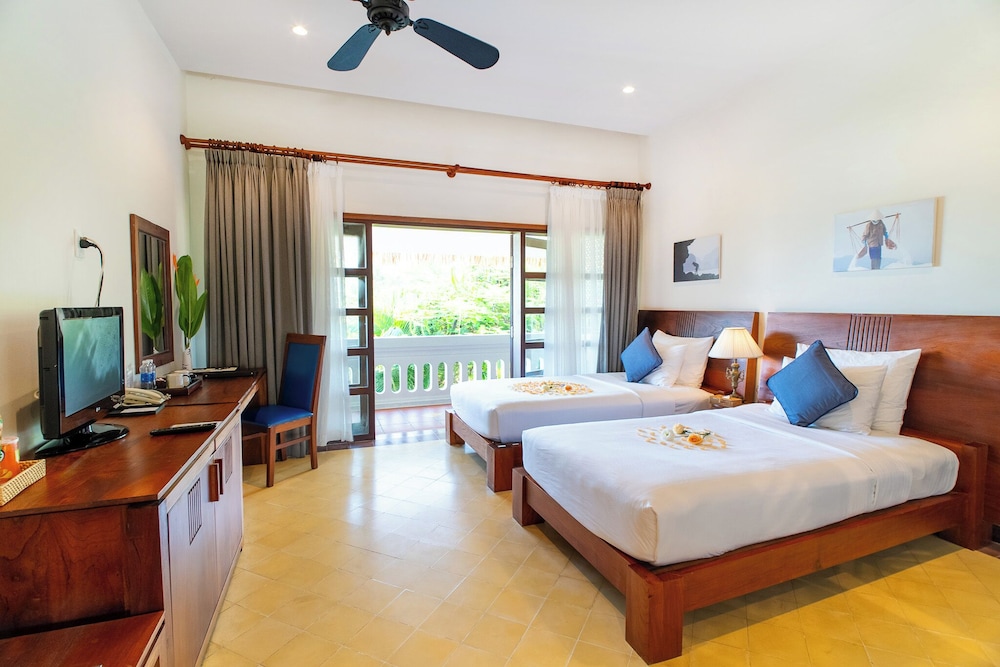 Allezboo Beach Resort & Spa