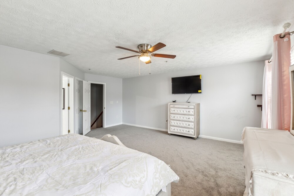 Cozy Coastal Retreat In The Heart Of Annapolis 3 Bedroom Townhouse