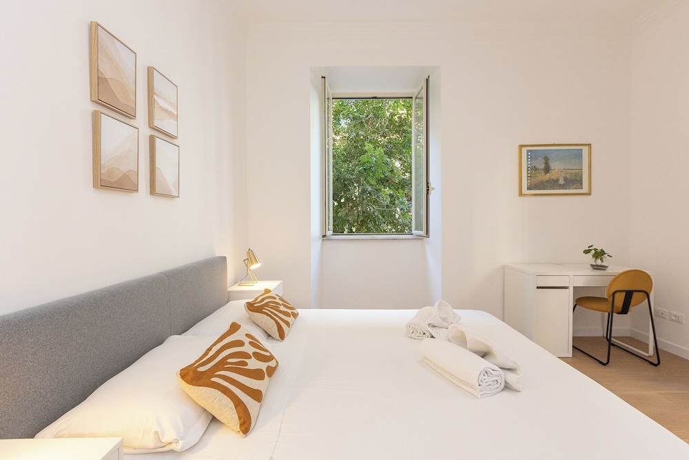 Faleria Apartment