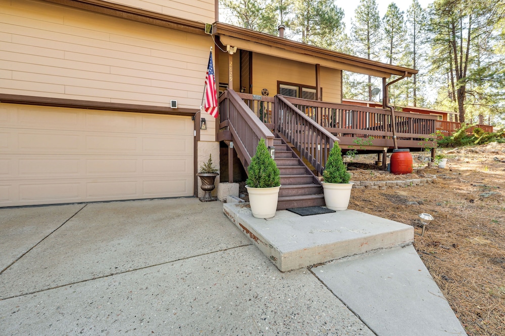 Grill & Games: Family-friendly Flagstaff Getaway!