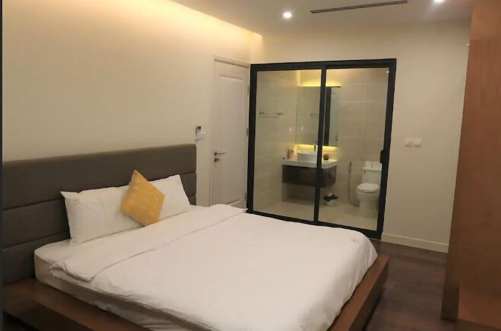 Bayhomes Imperia Garden