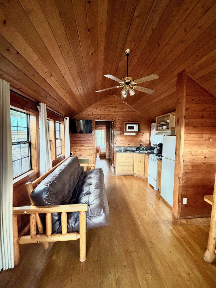 Mendocino Redwoods RV Resort