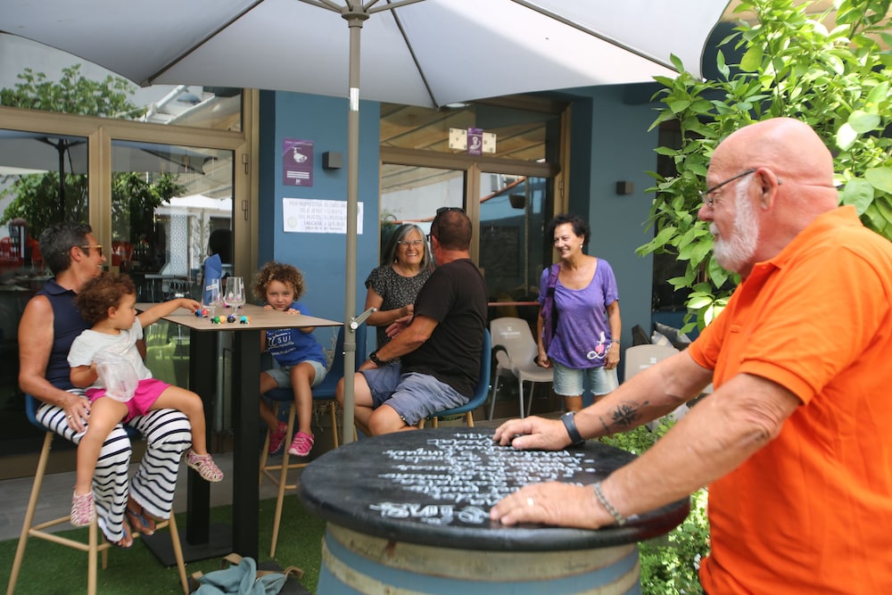 Hostel Costa Brava