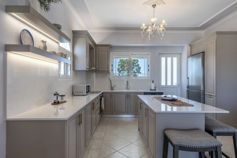 Oasis Luxury Residences