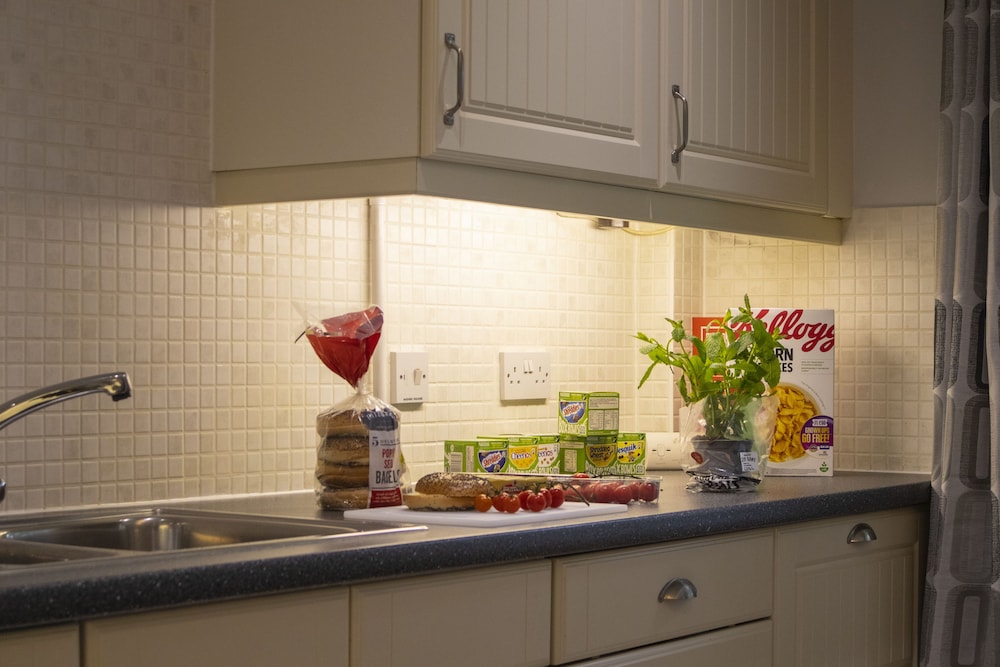 Berkshire Rooms-Bracknell