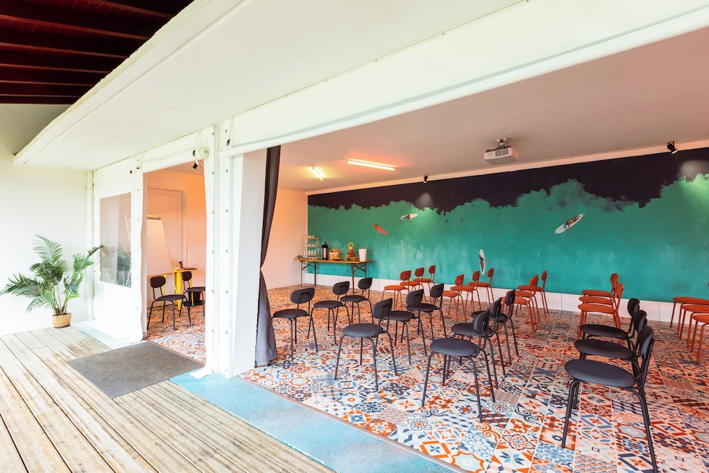 meeting & event spaces