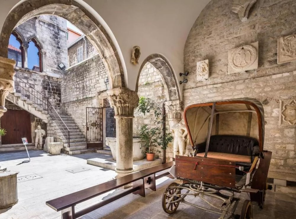Centar Split Manuš view 4