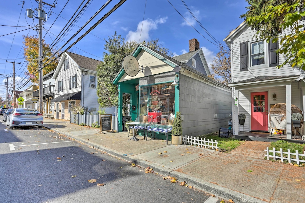 Historic Cornwall-on-hudson Cottage w/ Deck! - Property Image 21