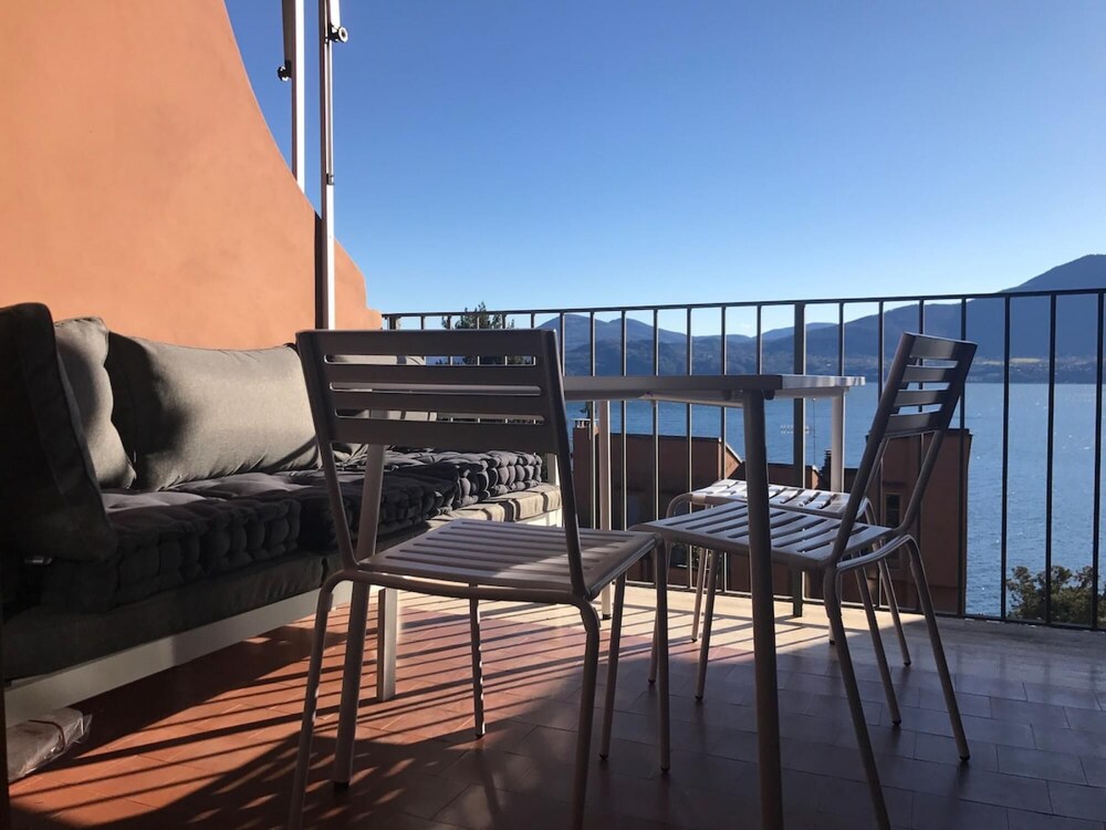 Lavinia Apartment in Oggebbio With Lake View photo 3