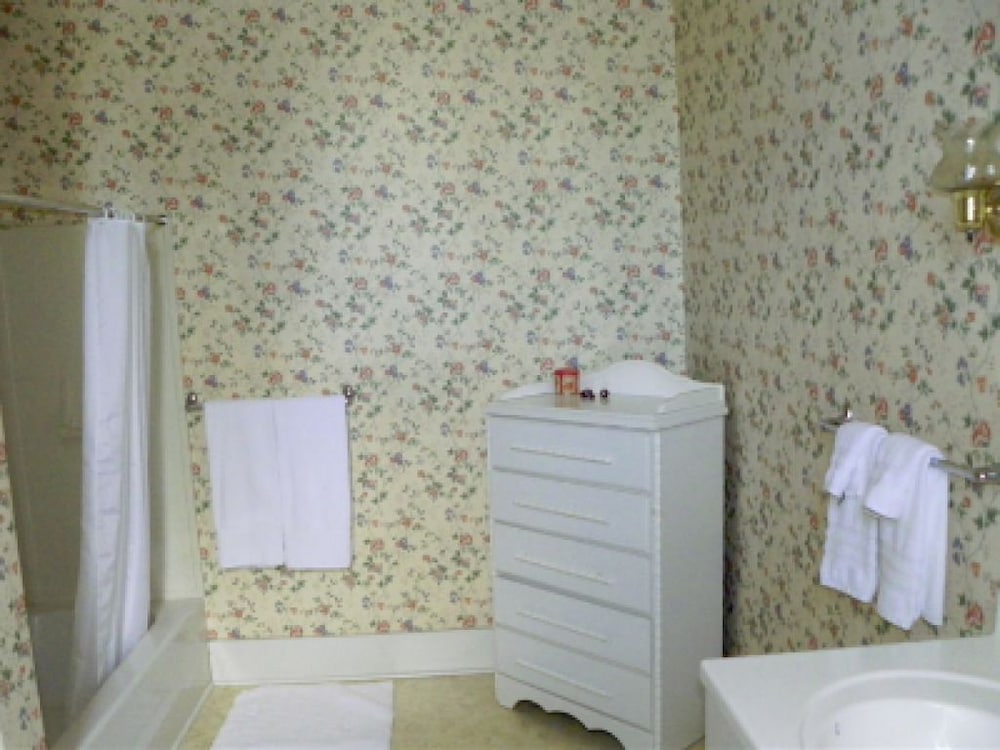 Marble Mansion Inn