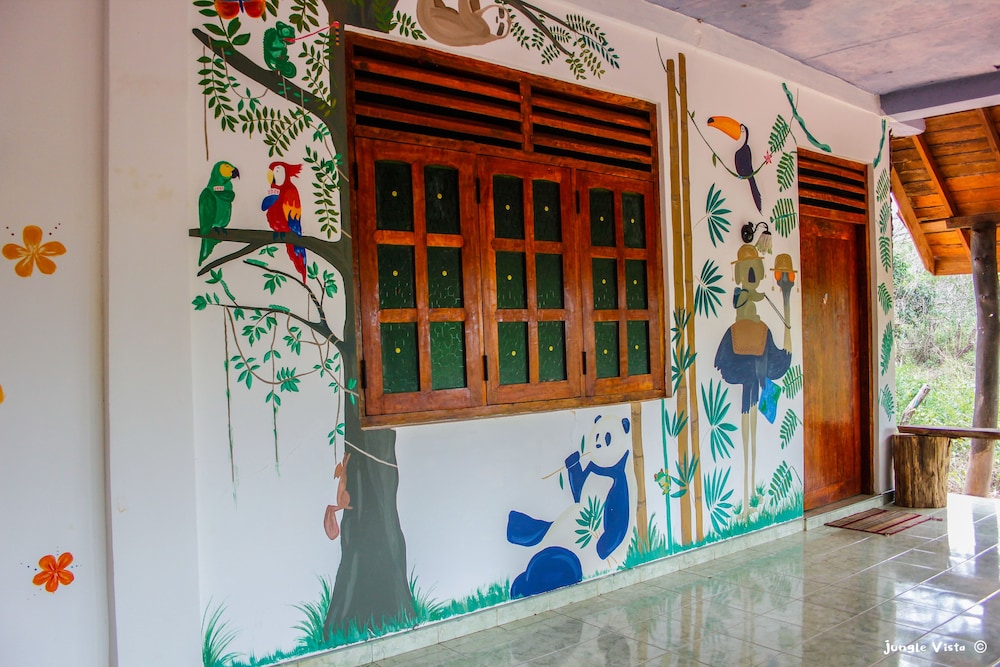 Jungle Vista - Hostel