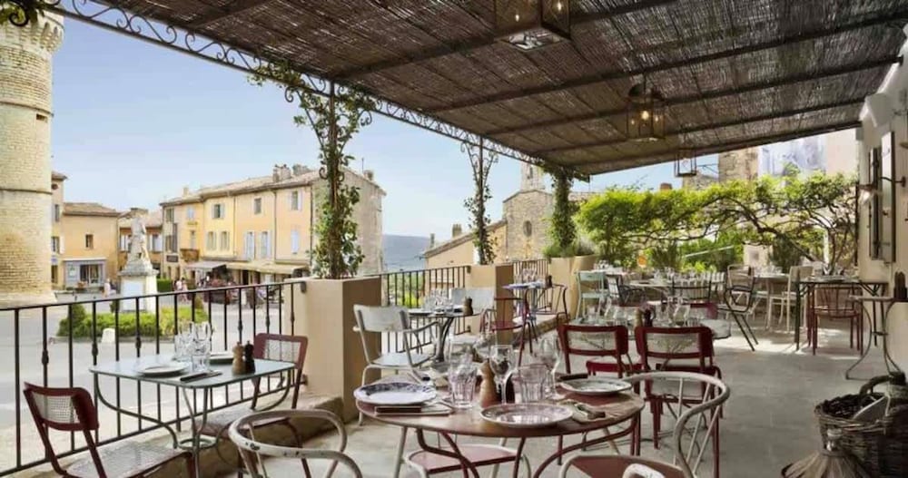La Familiale - Proven al House With Swimming Pool and Breathtaking View of Gordes