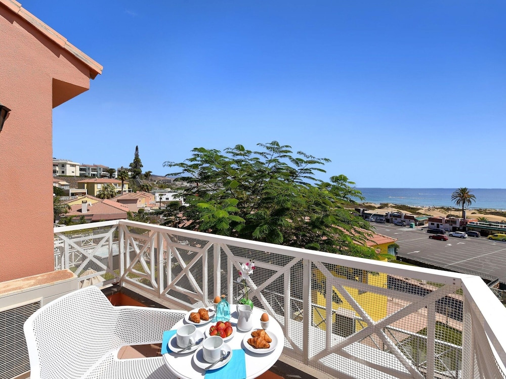Chalet in Playa del Ingles Near Maspalomas Dunes view 5