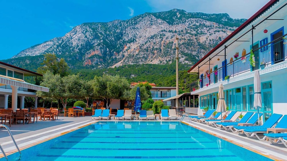 Get Enjoy Oteller - Her Şey Dahil - Image 15