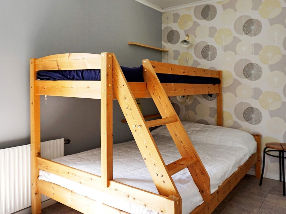 2 Person Holiday Home in Stromstad-by Traum